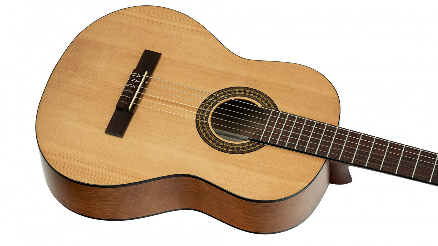 Ortega RPPC44 Klassisk gitarr 4/4, Pickers Pack