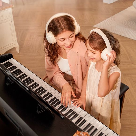 Donner DDP-100 el-piano, sort møbel