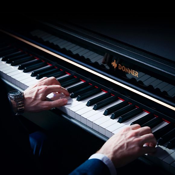 Donner DDP-400 el-piano , sort møbel