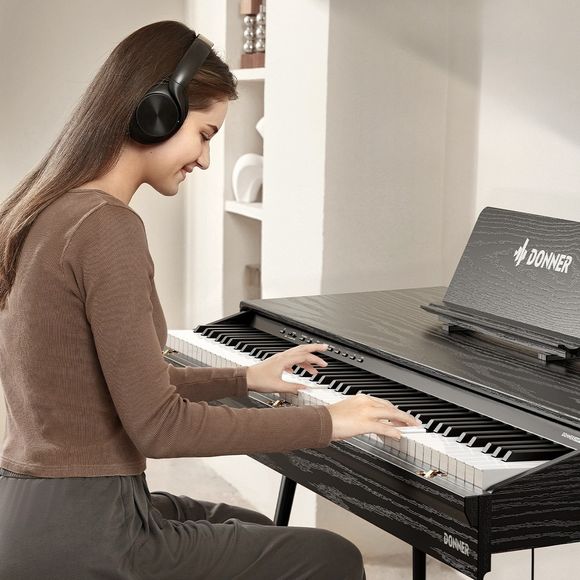 Donner DHP-600 el-piano, sort